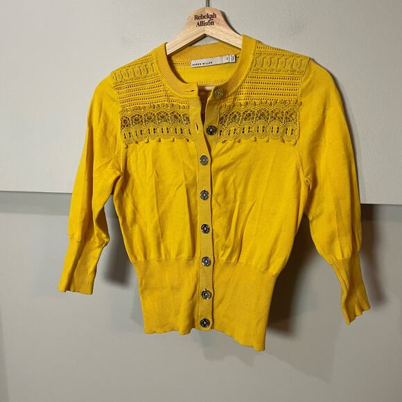 Karen Millen Yellow Embroidered Detail Crewneck Cardigan SZ 2 EUC Summer Prep - Picture 2 of 9